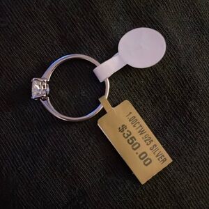 Moissanite 1.00 CTW 925 sterling silver size 7 ring